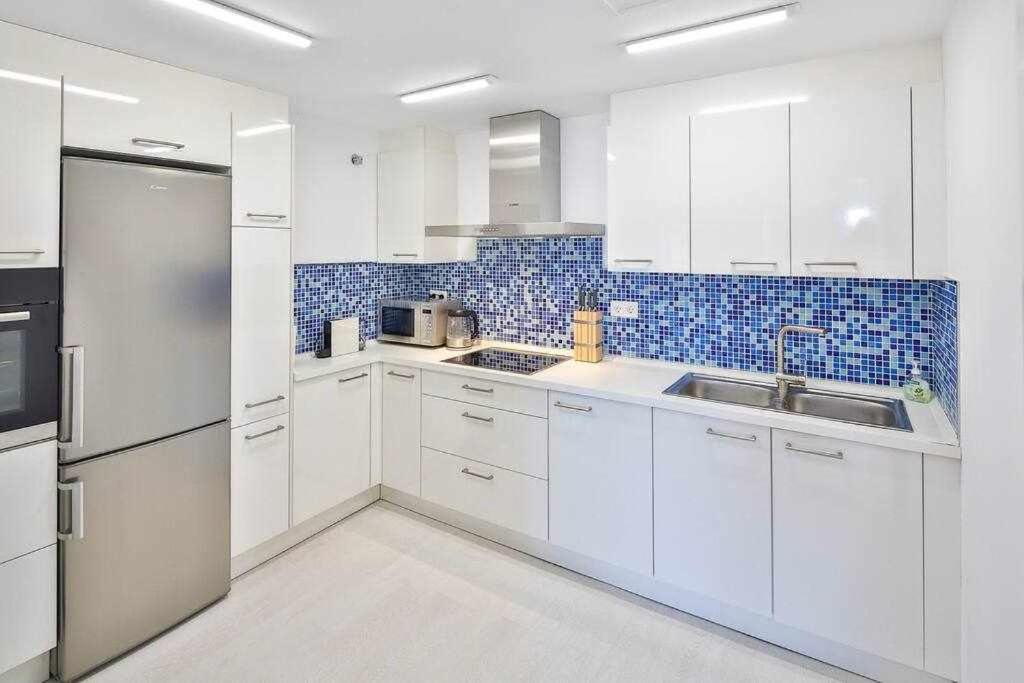 Puerto Banus Penthouse Apartment K1 Марбеля Екстериор снимка